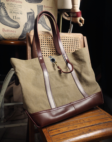 Single Shoulder Commuter Bag