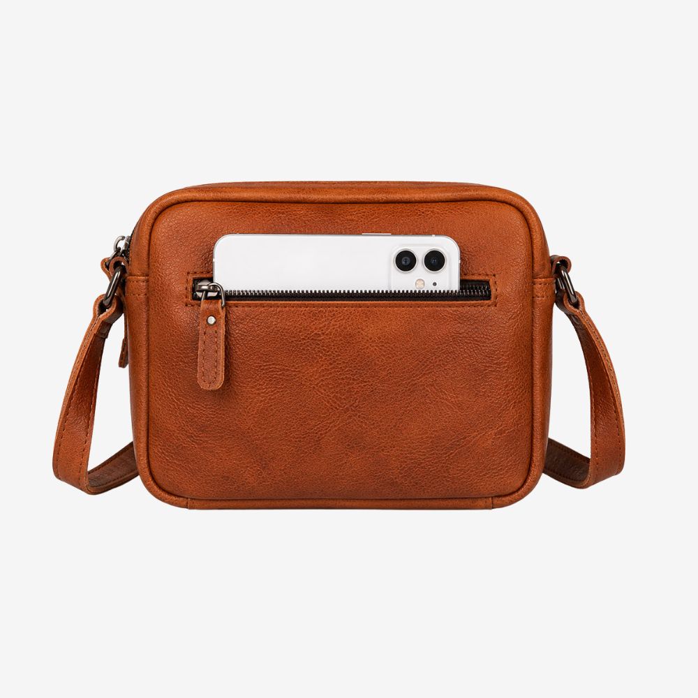 Classic Brown Messenger Bag for Men – Versatile Leather Men’s Shoulder Bag