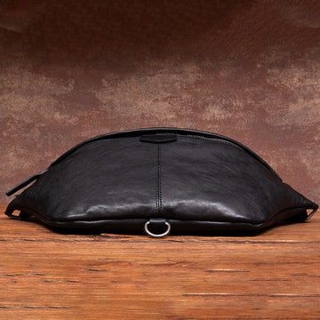 daily carry with this large leather shoulder bag for men
