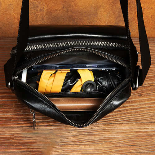 Black Leather Shoulder Bag for Daily Use Cushioned for 8" Devices
