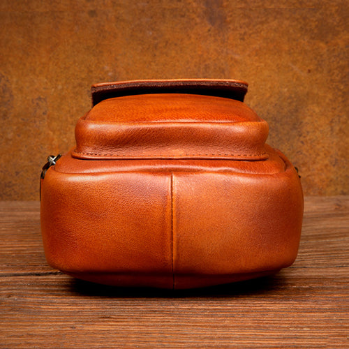 leather shoulder bag features a vertical orientation